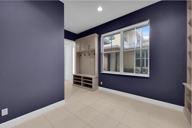 3032 Princeton Lane, Palm Beach Gardens, FL 33418