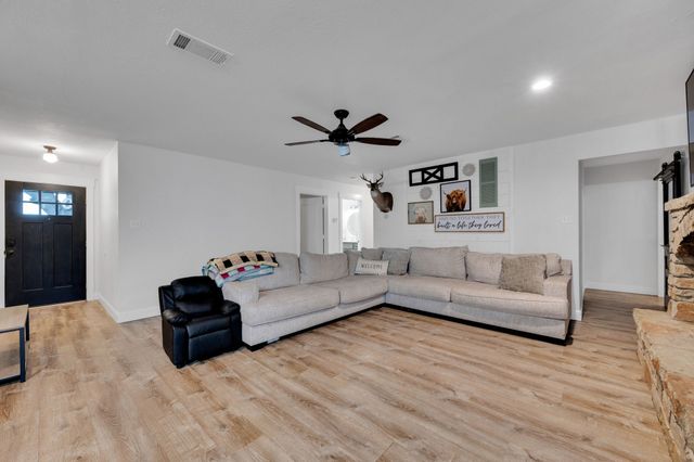 505 Trice Street, Maypearl, TX 76064
