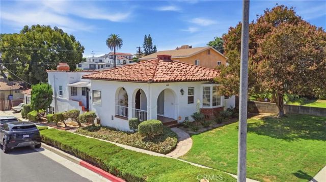 4400 W 59th Place, Los Angeles, CA 90043