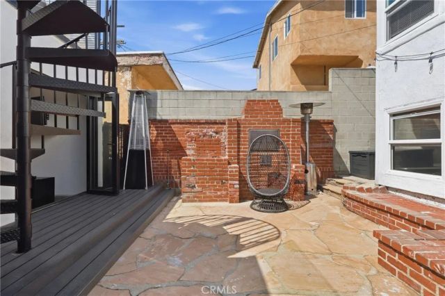 4400 W 59th Place, Los Angeles, CA 90043