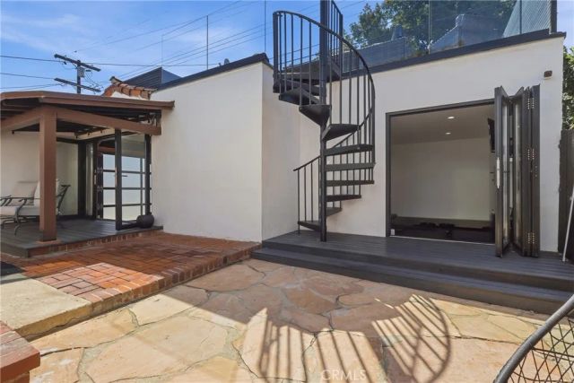 4400 W 59th Place, Los Angeles, CA 90043