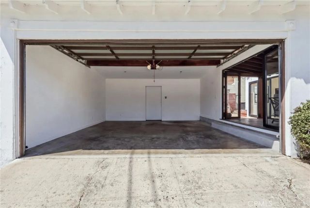 4400 W 59th Place, Los Angeles, CA 90043