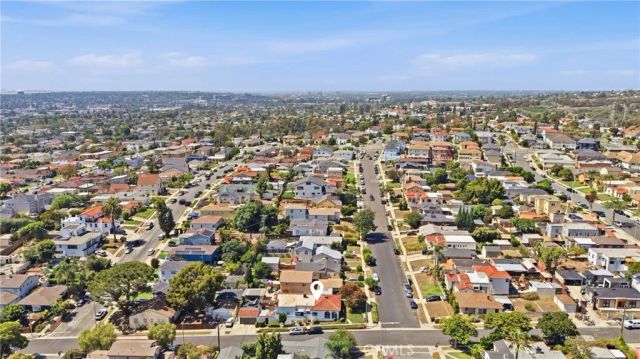 4400 W 59th Place, Los Angeles, CA 90043