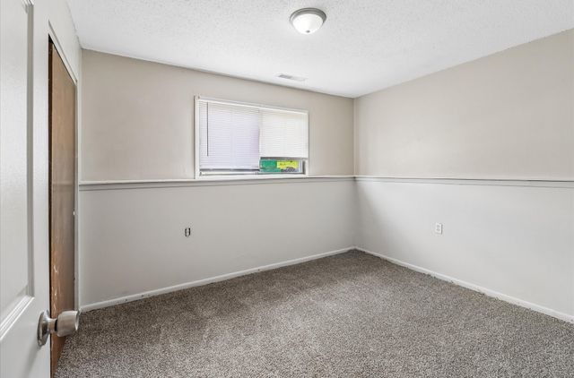 2030-2032 E Caulder Avenue, Des Moines, IA 50320