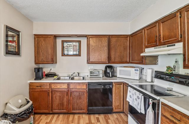 2030-2032 E Caulder Avenue, Des Moines, IA 50320