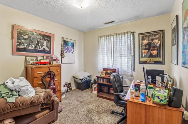 2030-2032 E Caulder Avenue, Des Moines, IA 50320