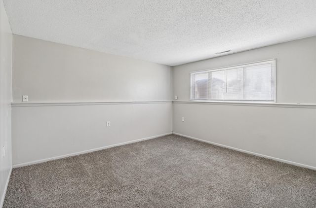 2030-2032 E Caulder Avenue, Des Moines, IA 50320