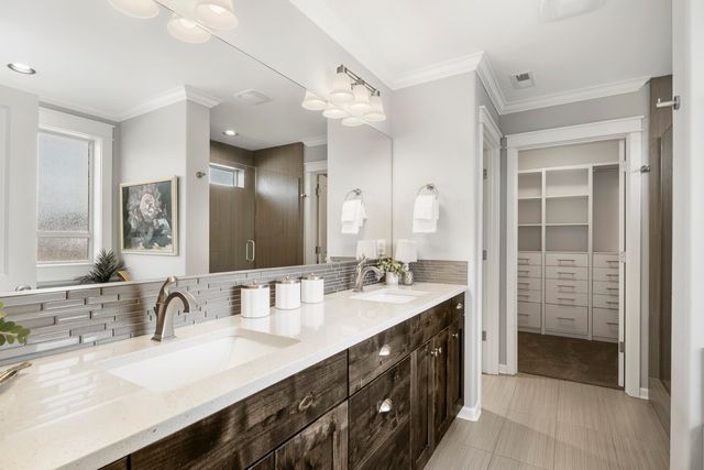 20896 Gateway Drive, Bend, OR 97702