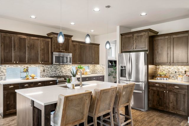 20896 Gateway Drive, Bend, OR 97702