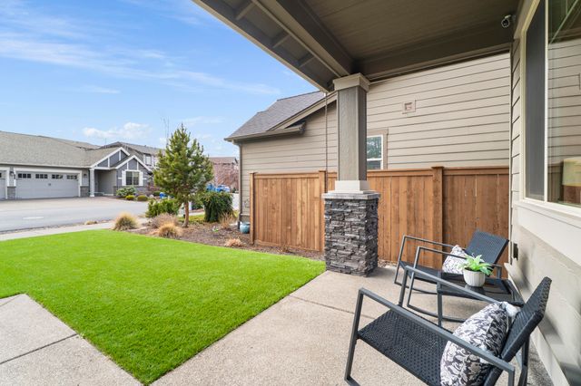 20896 Gateway Drive, Bend, OR 97702