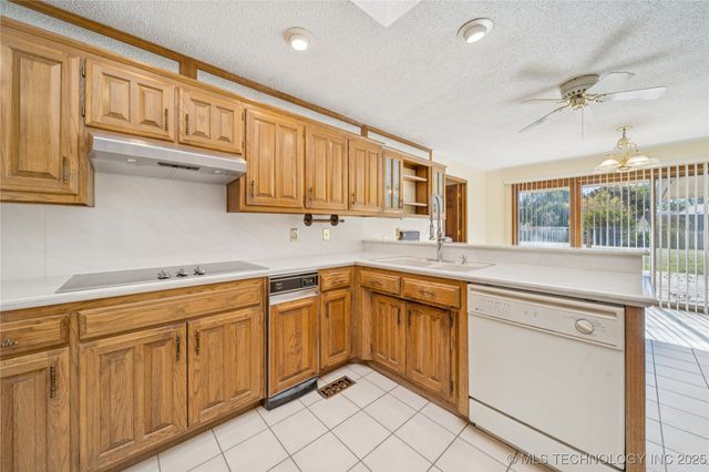 4530 E 103rd Street, Tulsa, OK 74137