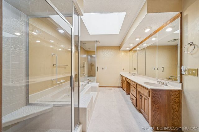 4530 E 103rd Street, Tulsa, OK 74137