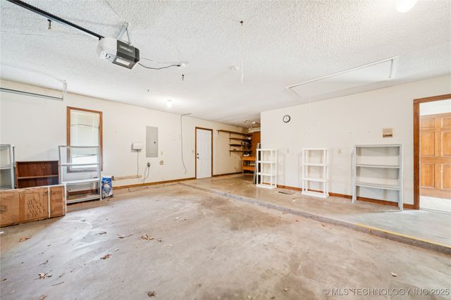 4530 E 103rd Street, Tulsa, OK 74137