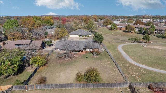 4530 E 103rd Street, Tulsa, OK 74137