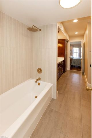 809 Botetourt GDNS, Norfolk, VA 23507