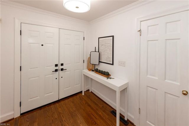 809 Botetourt GDNS, Norfolk, VA 23507