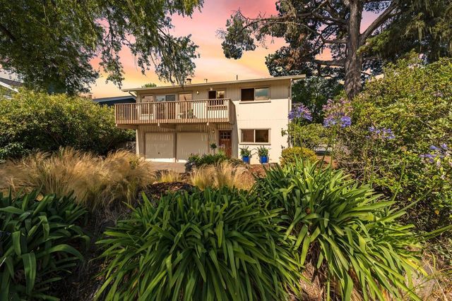 1874 Seascape Boulevard, Aptos, CA 95003