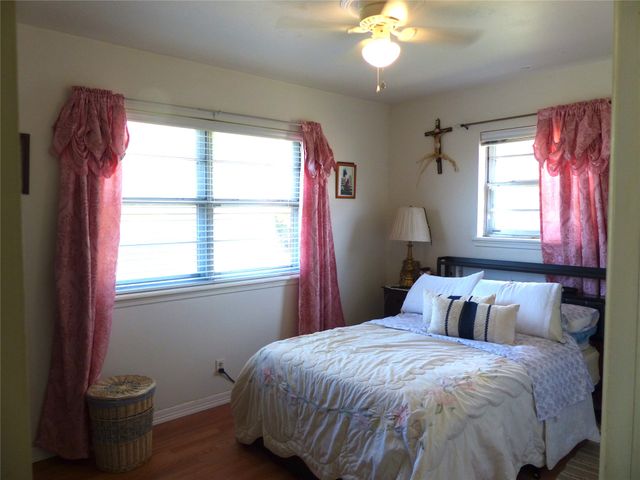 12505 E 19th Street, Tulsa, OK 74128