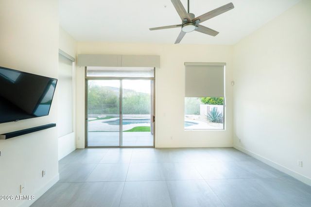 10858 E HEDGEHOG Place, Scottsdale, AZ 85262