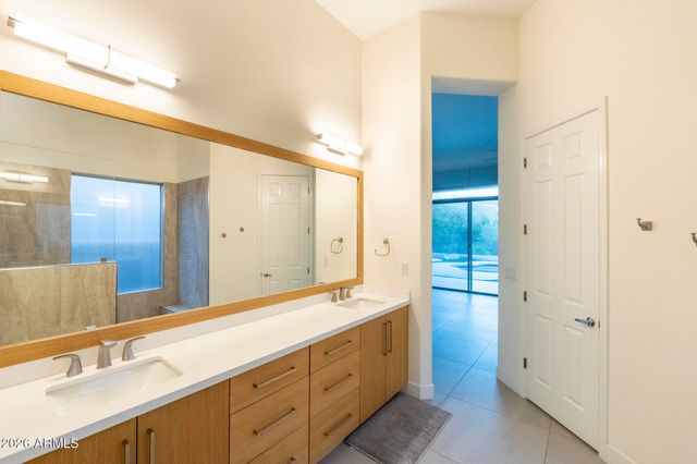 10858 E HEDGEHOG Place, Scottsdale, AZ 85262