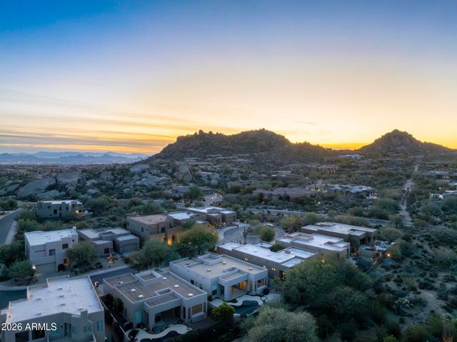 10858 E HEDGEHOG Place, Scottsdale, AZ 85262