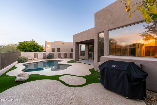 10858 E HEDGEHOG Place, Scottsdale, AZ 85262