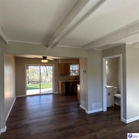 744 Brian Court, Radcliff, KY 40160