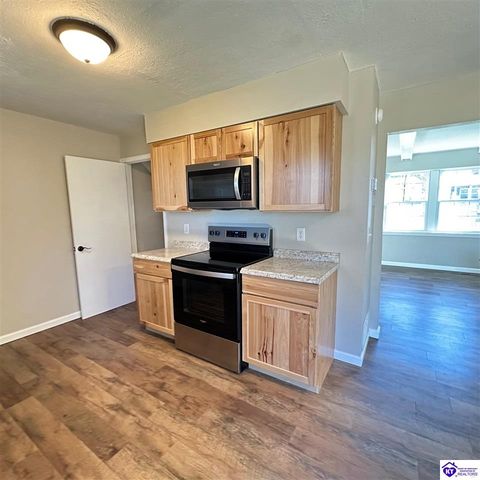 744 Brian Court, Radcliff, KY 40160