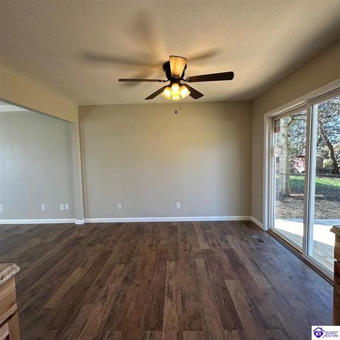 744 Brian Court, Radcliff, KY 40160