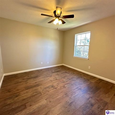 744 Brian Court, Radcliff, KY 40160