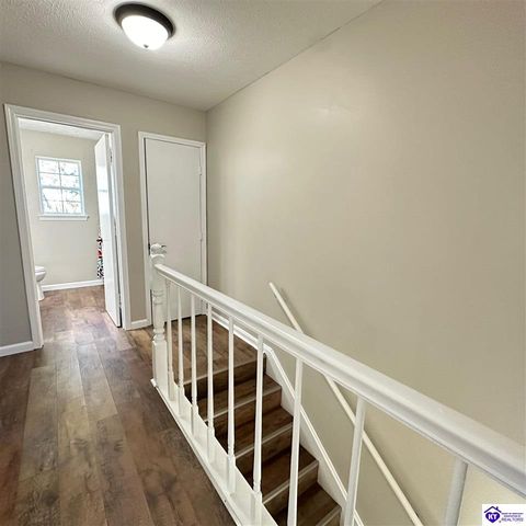 744 Brian Court, Radcliff, KY 40160