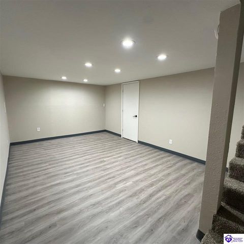 744 Brian Court, Radcliff, KY 40160