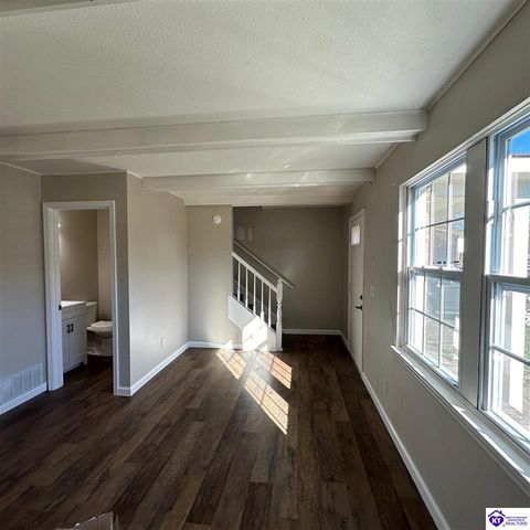 744 Brian Court, Radcliff, KY 40160