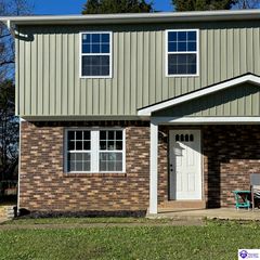 744 Brian Court, Radcliff, KY 40160