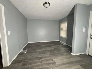 2607 Mcguffey Road, Columbus, OH 43211