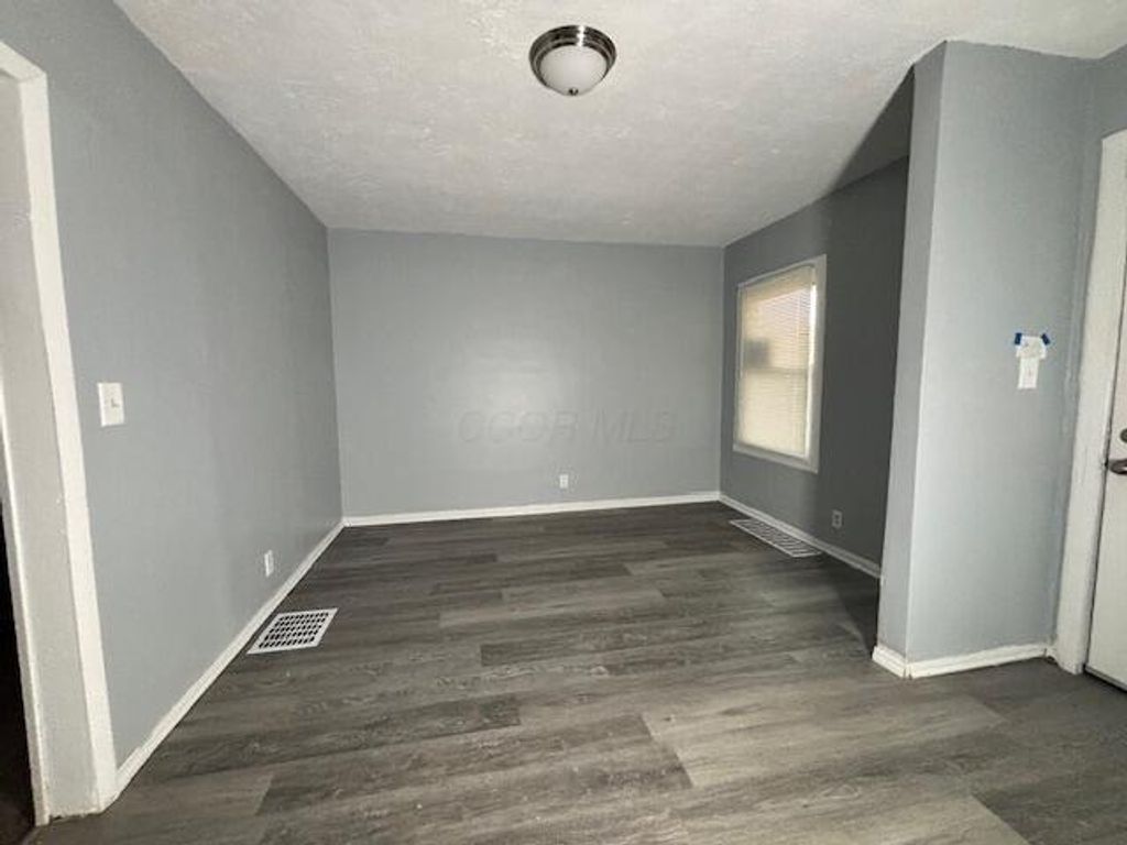 2607 Mcguffey Road, Columbus, OH 43211