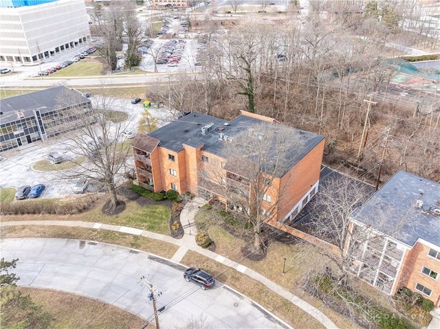 3285 Southdale Drive 4, Kettering, OH 45409