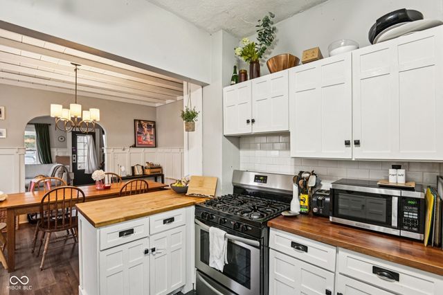 243 North Street, Danville, IN 46122