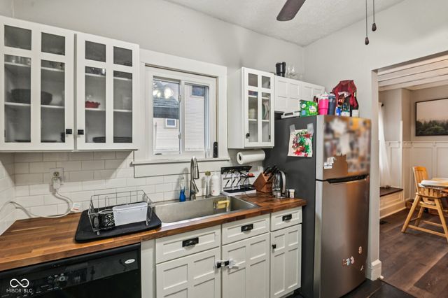 243 North Street, Danville, IN 46122