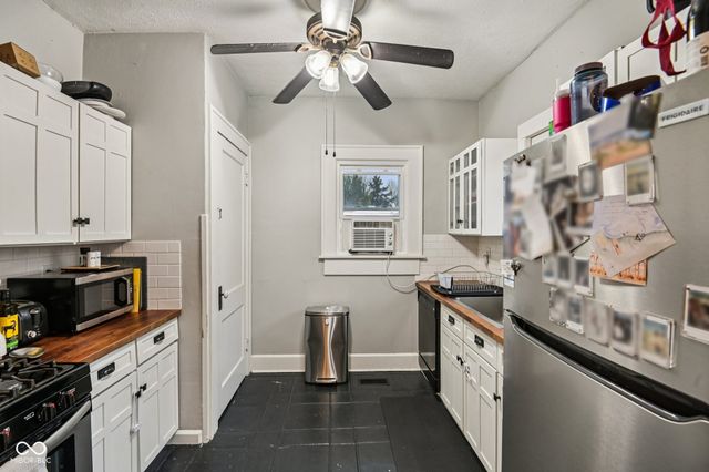 243 North Street, Danville, IN 46122