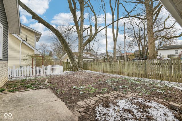 243 North Street, Danville, IN 46122