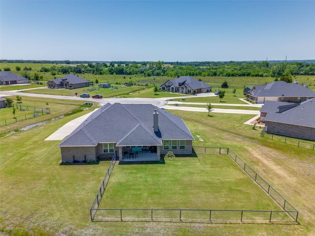 119 Cottonwood Court, Van Alstyne, TX 75495