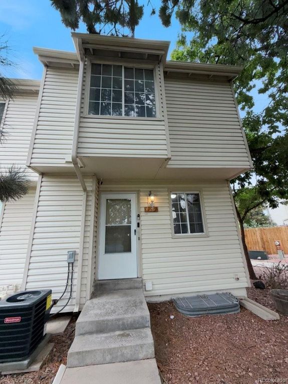 4126 S Mobile Circle A, Aurora, CO 80013