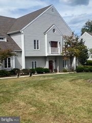 22 MYSTIC LN #V, Malvern, PA 19355