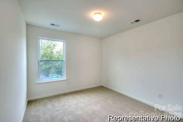 555 White Hare Lane 80p, China Grove, NC 28023