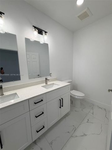 12080 & 12090 SW 213th St, Miami, FL 33177