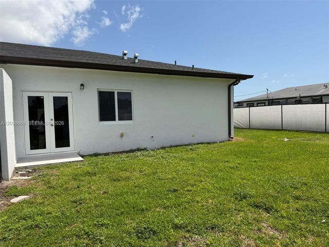12080 & 12090 SW 213th St, Miami, FL 33177