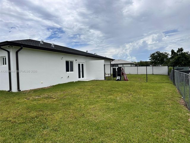 12080 & 12090 SW 213th St, Miami, FL 33177