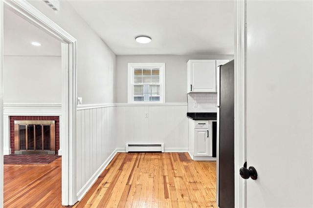 31 Rowan Street, Providence, RI 02908