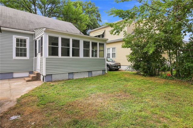 31 Rowan Street, Providence, RI 02908